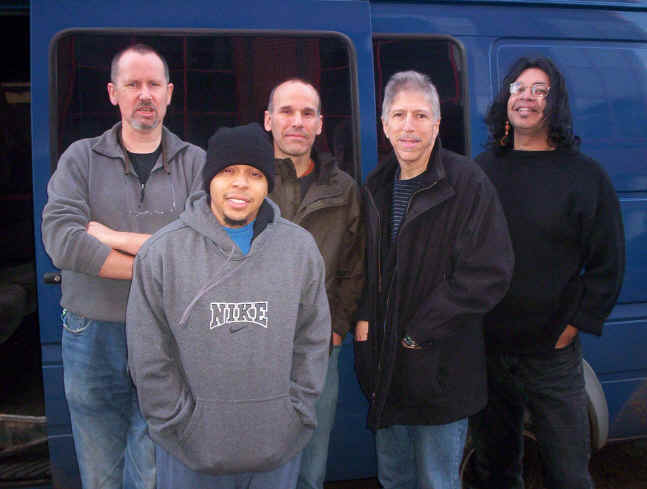 Jackets_14Nov051.JPG (175552 bytes)