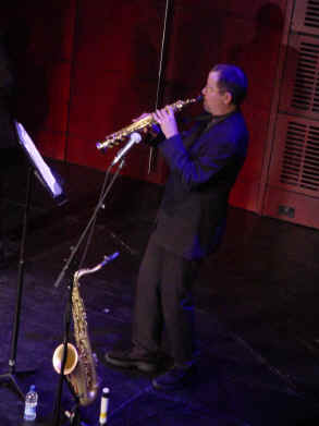 stu.jpg (73111 bytes)